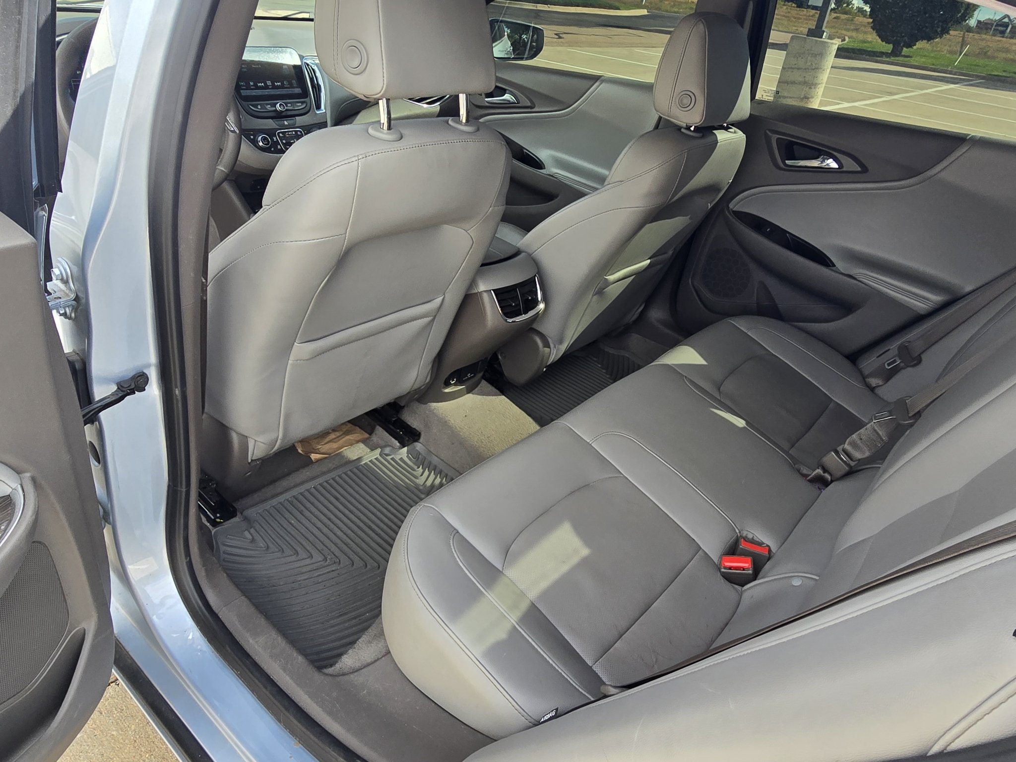 Used 2017 Arctic Blue Metallic Chevrolet Premier image 13