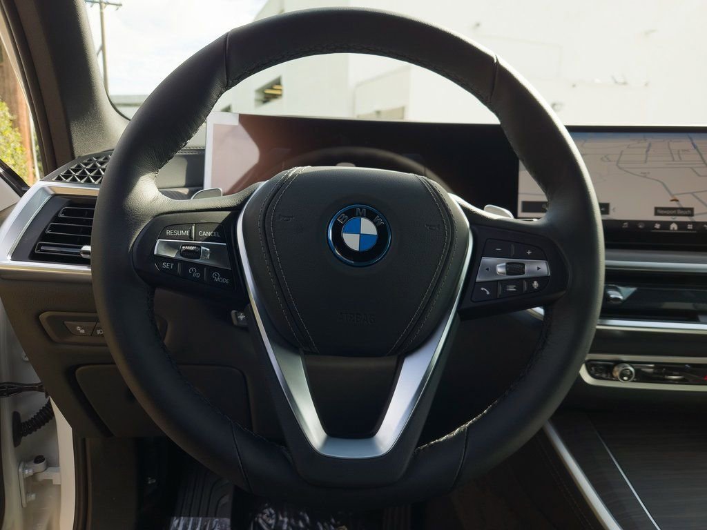 New 2026 Alpine White BMW xDrive50e image 11