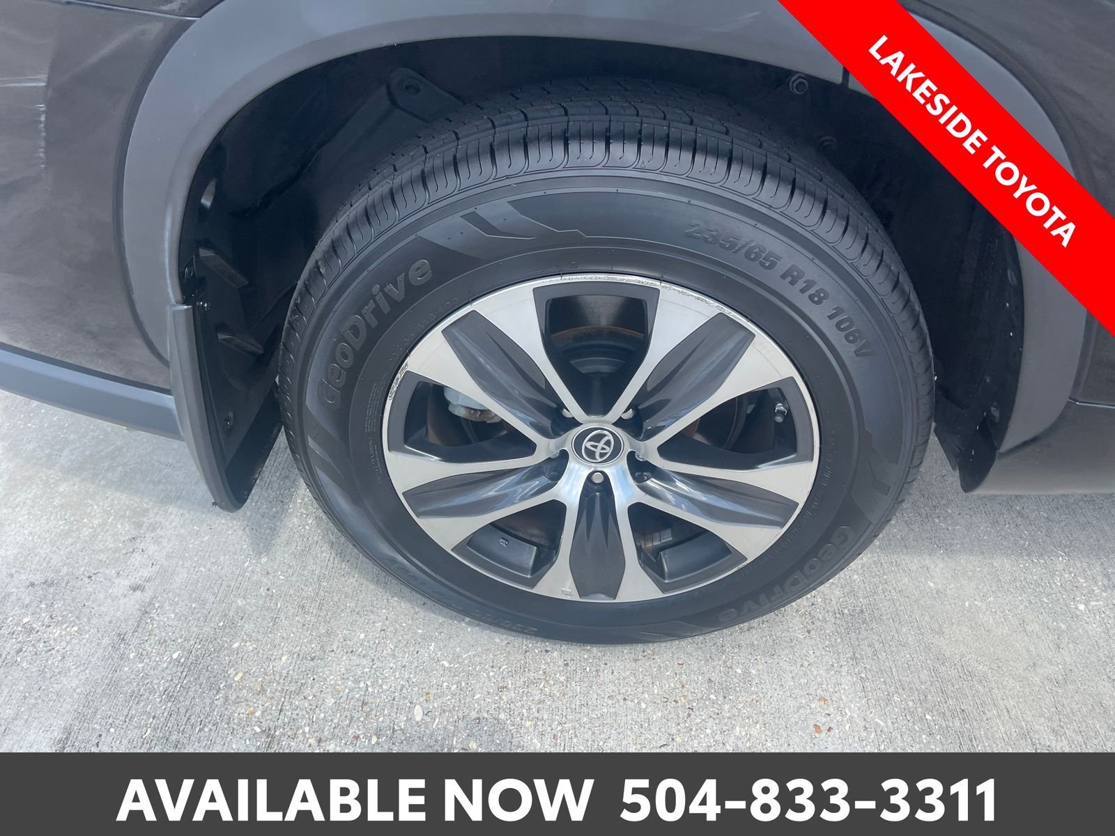 Used 2023 Black Toyota XLE image 11