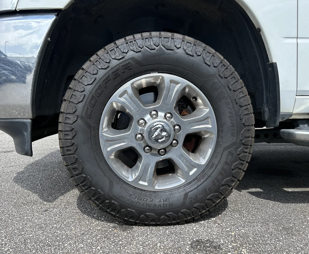 Used 2024 White Ram Big Horn image 7