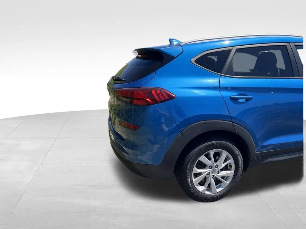Used 2020 Blue Hyundai Value image 19