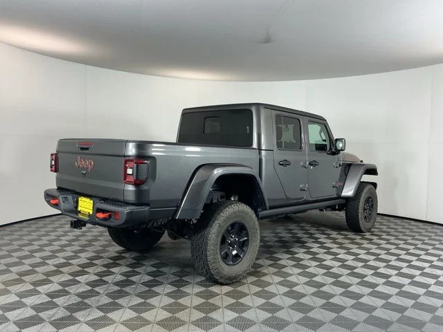 Used 2022 Gray Jeep Mojave image 4