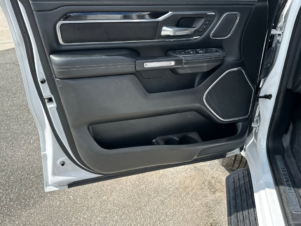 Used 2022 White Ram Laramie image 10
