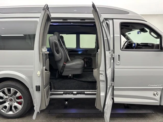New 2026 Gray GMC Explorer Limited SE image 7