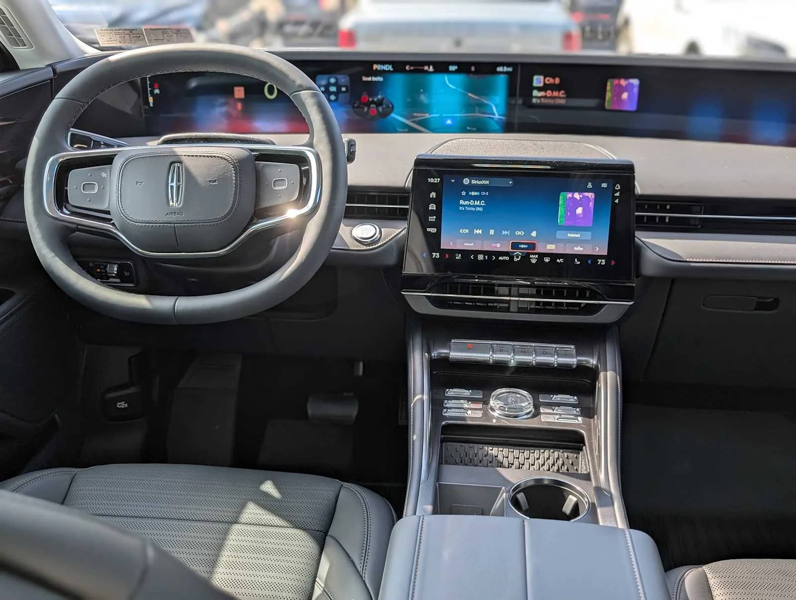 New 2026 Infinite Black Metallic Clearcoat Lincoln Reserve image 5