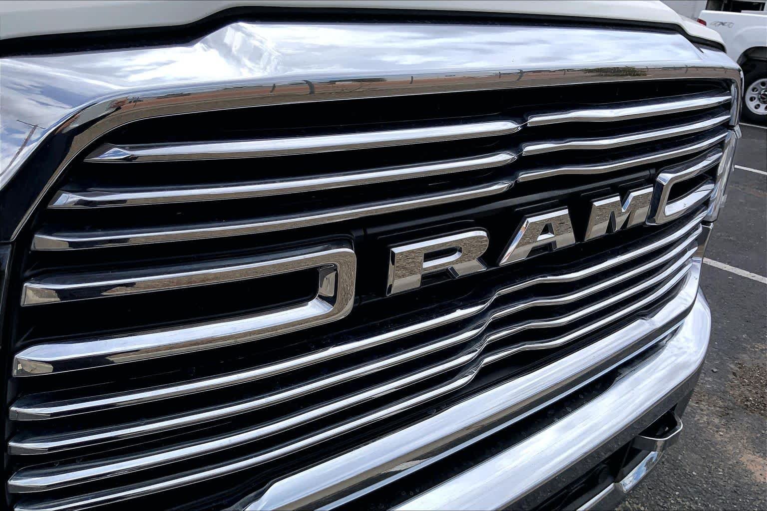Used 2022 Pearl White Ram Laramie image 27