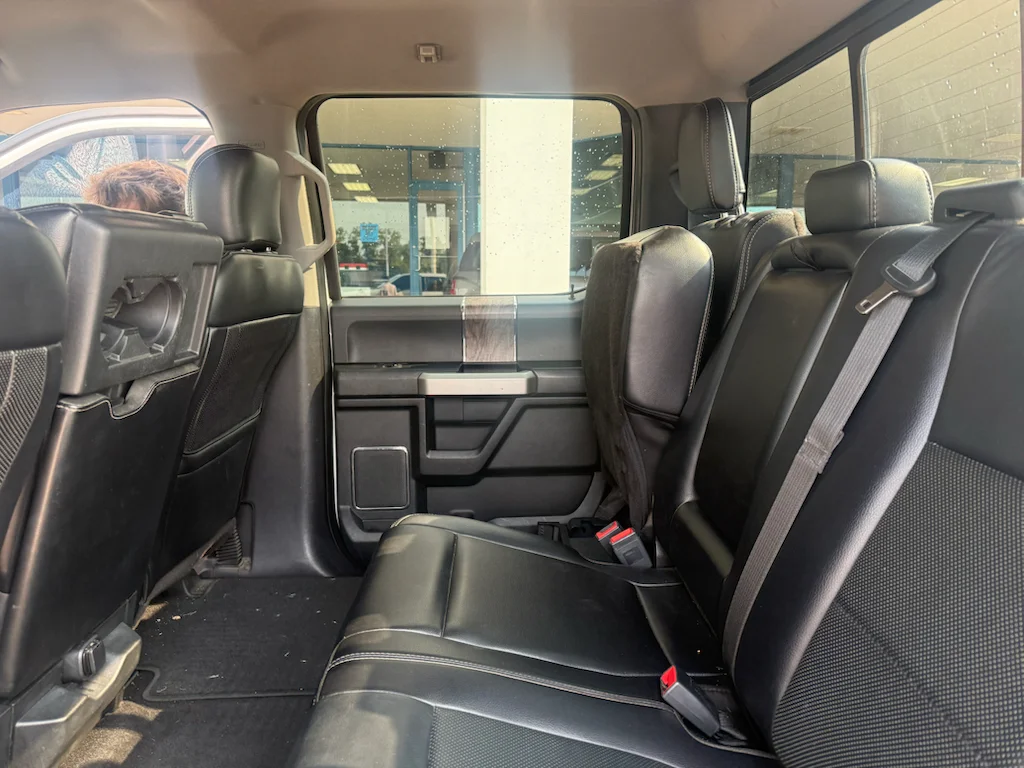 Used 2019 Oxford White Ford LARIAT image 15