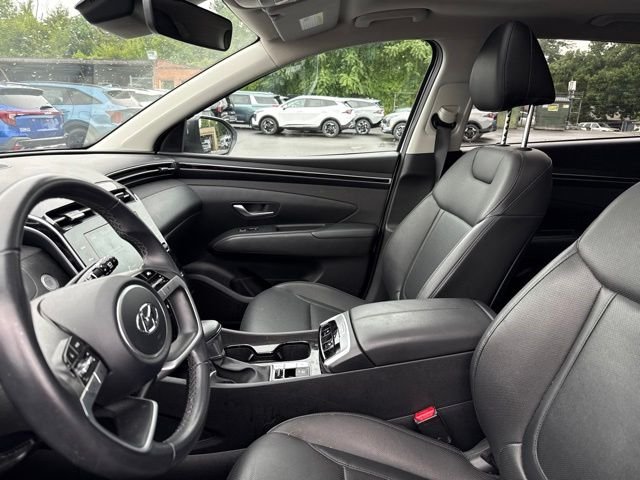 Used 2023 White Hyundai SEL image 13
