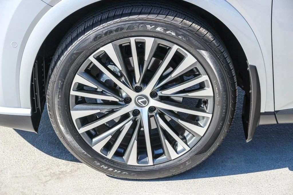 Certified Used 2024 IRIDIUM Lexus 350 Premium Plus image 11