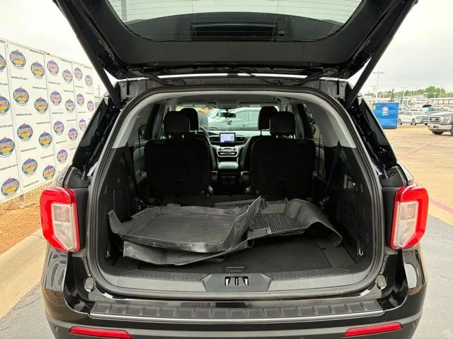 Used 2023 Black Ford XLT image 6