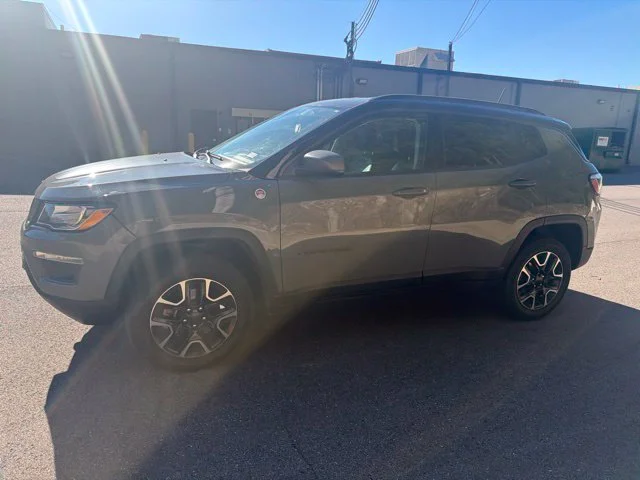 Used 2021 Gray Jeep Trailhawk image 4