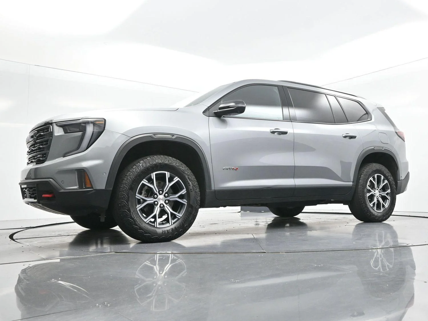 Used 2025 Sterling Metallic GMC AT4 image 55