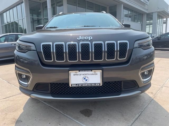 Used 2019 Gray Jeep Limited image 6
