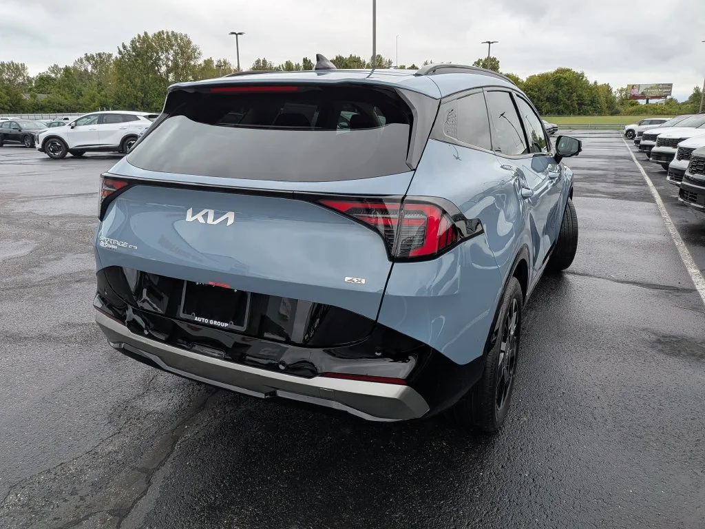 New 2027 Heritage Blue Kia SX-Prestige image 34