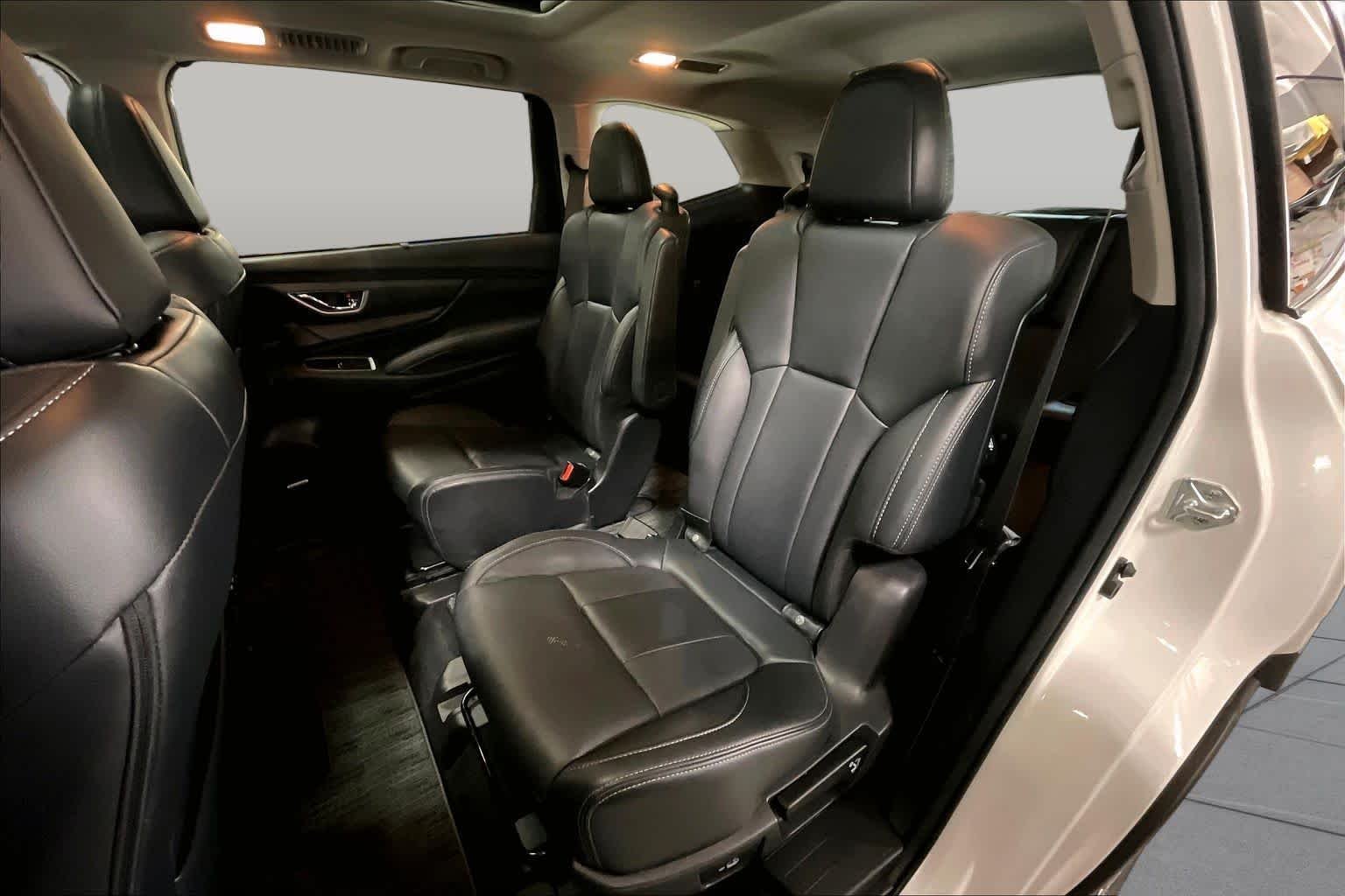 Used 2023 Crystal White Pearl Subaru Limited image 21