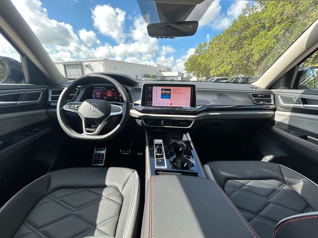 New 2026 Gray Volkswagen 2.0T Peak Edition image 10