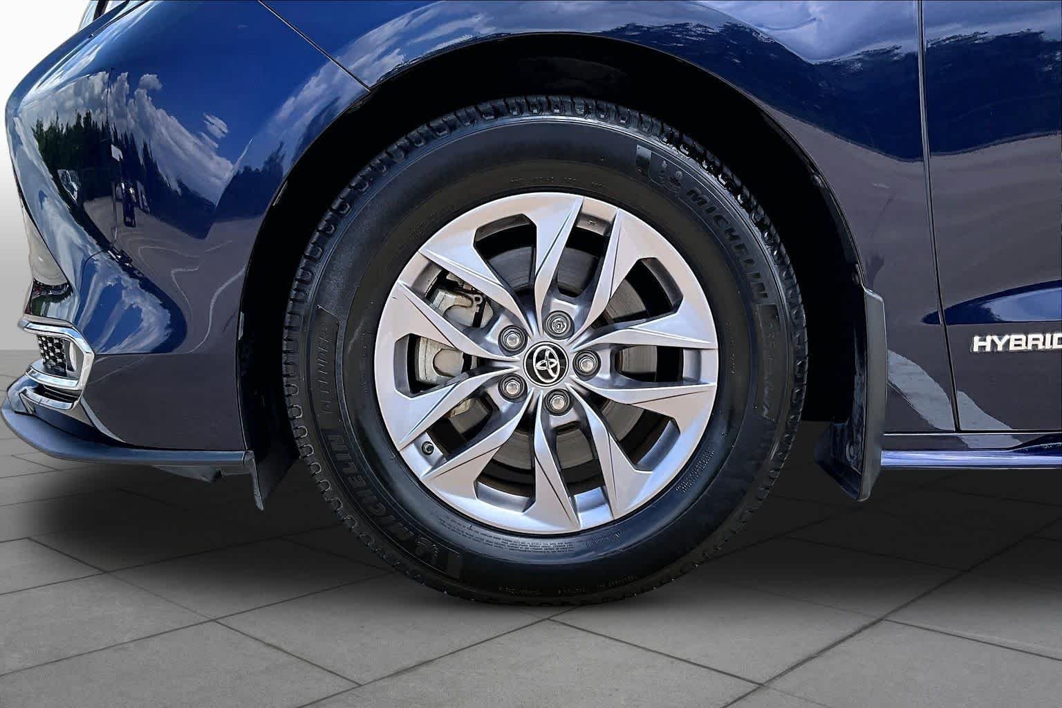 car-gallery-11