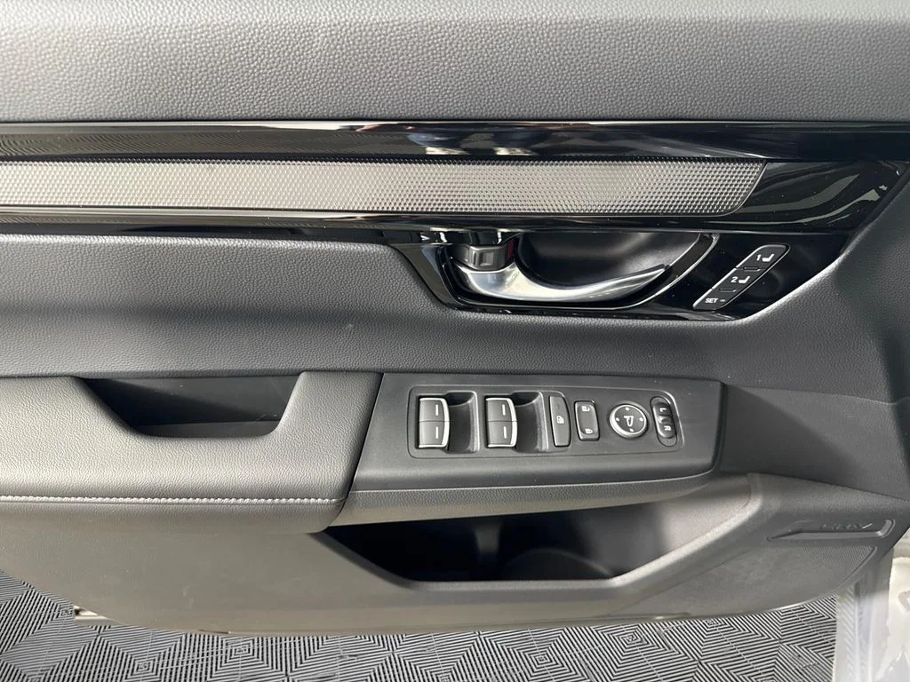 New 2026 Urban Gray Pearl Honda EX-L image 17