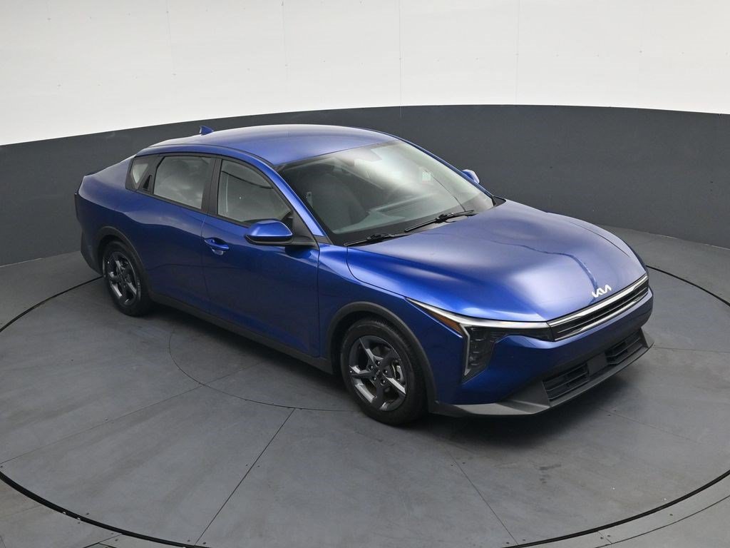 Used 2025 Deep Sea Blue Kia LXS image 20