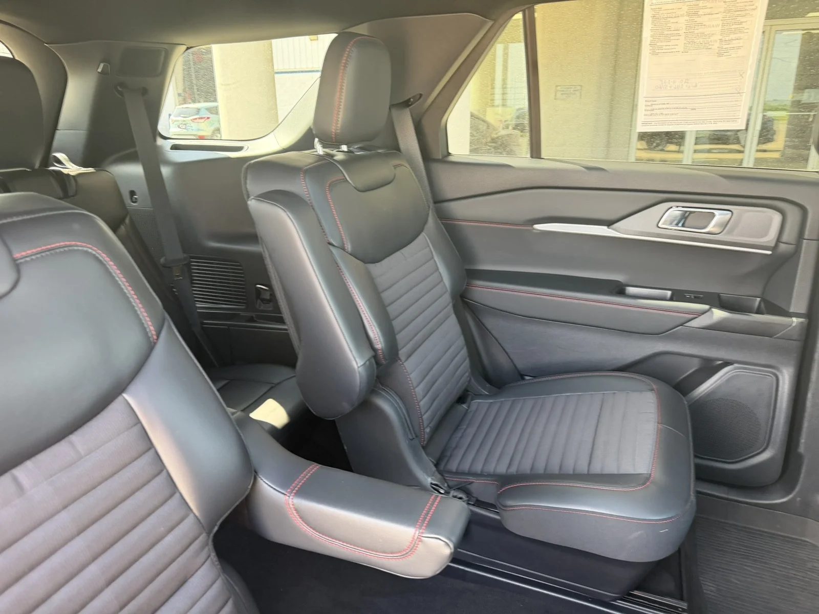 Used 2025 Vapor Blue Metallic Ford ST-Line image 12