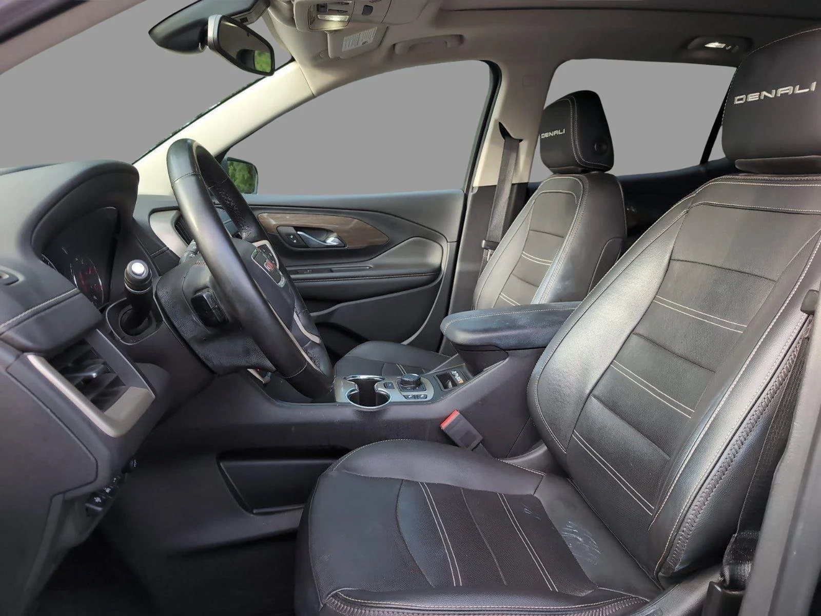 Used 2023 Ebony Twilight Metallic GMC Denali image 16
