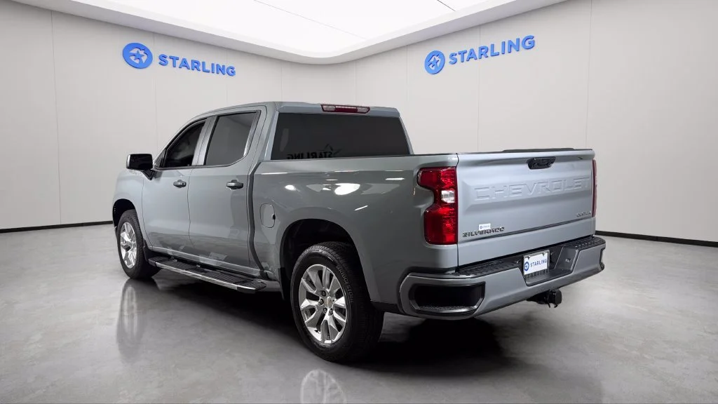 Used 2025 Slate Gray Metallic Chevrolet Custom image 6