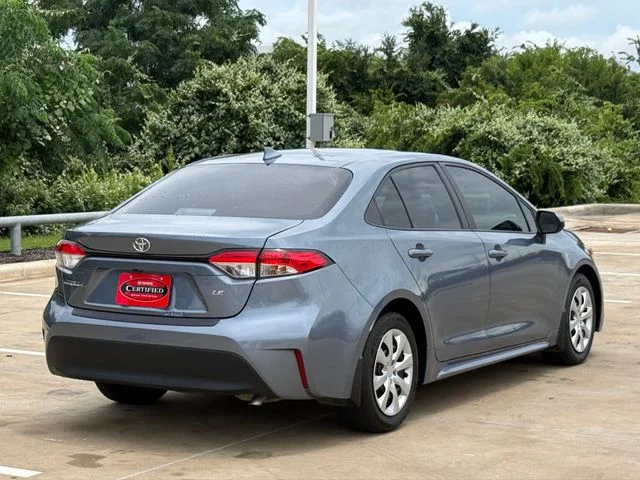 Certified Used 2025  Toyota LE image 4