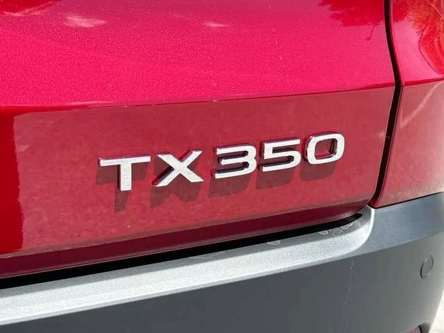 New 2026 Matador Red Mica Lexus PREMIUM image 18