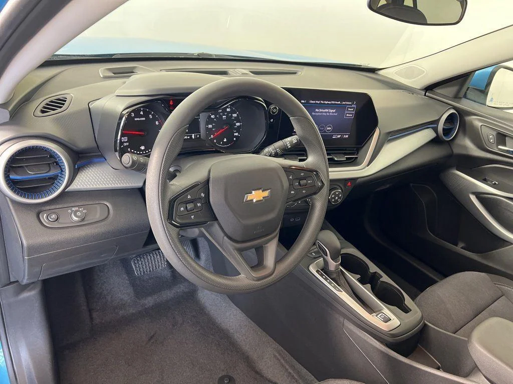 Used 2025 Marina Blue Chevrolet LS image 3