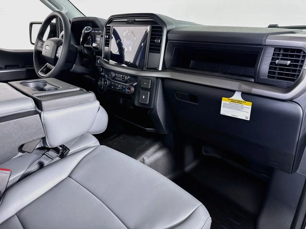 New 2026 Oxford White Ford XL image 26