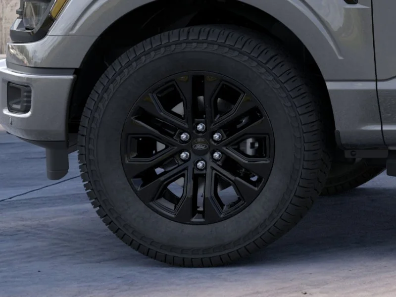 New 2026 Carbonized Gray Metallic Ford XLT image 49