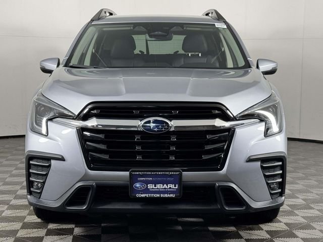 Used 2023 Ice Silver Metallic Subaru Limited image 6