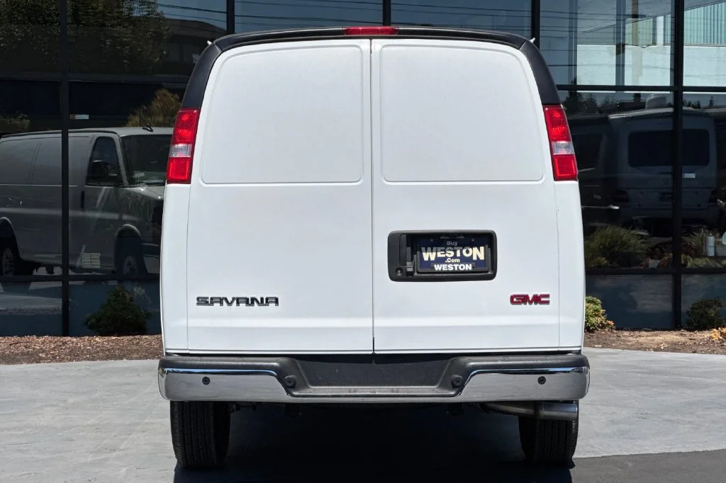 2025 GMC Savana Cargo Work Van - Photo 5