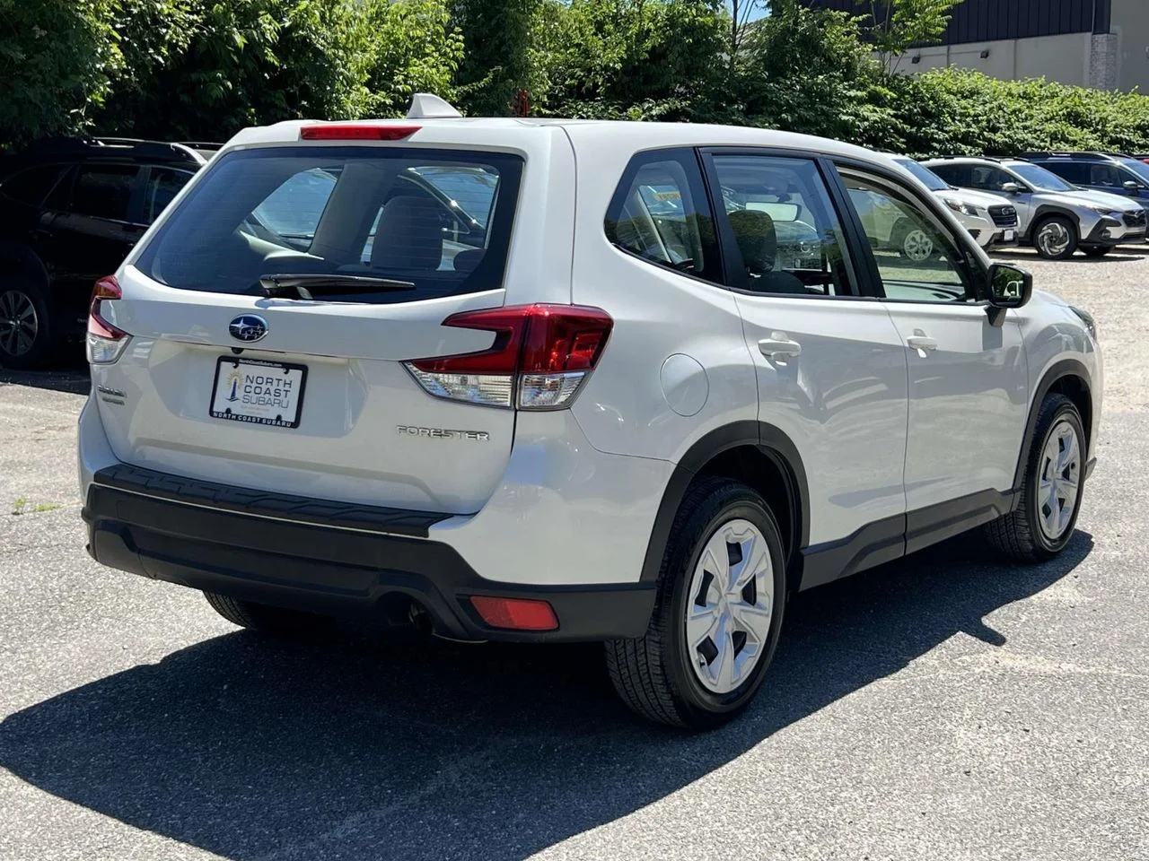 Used 2023 Crystal White Pearl Subaru Base image 3