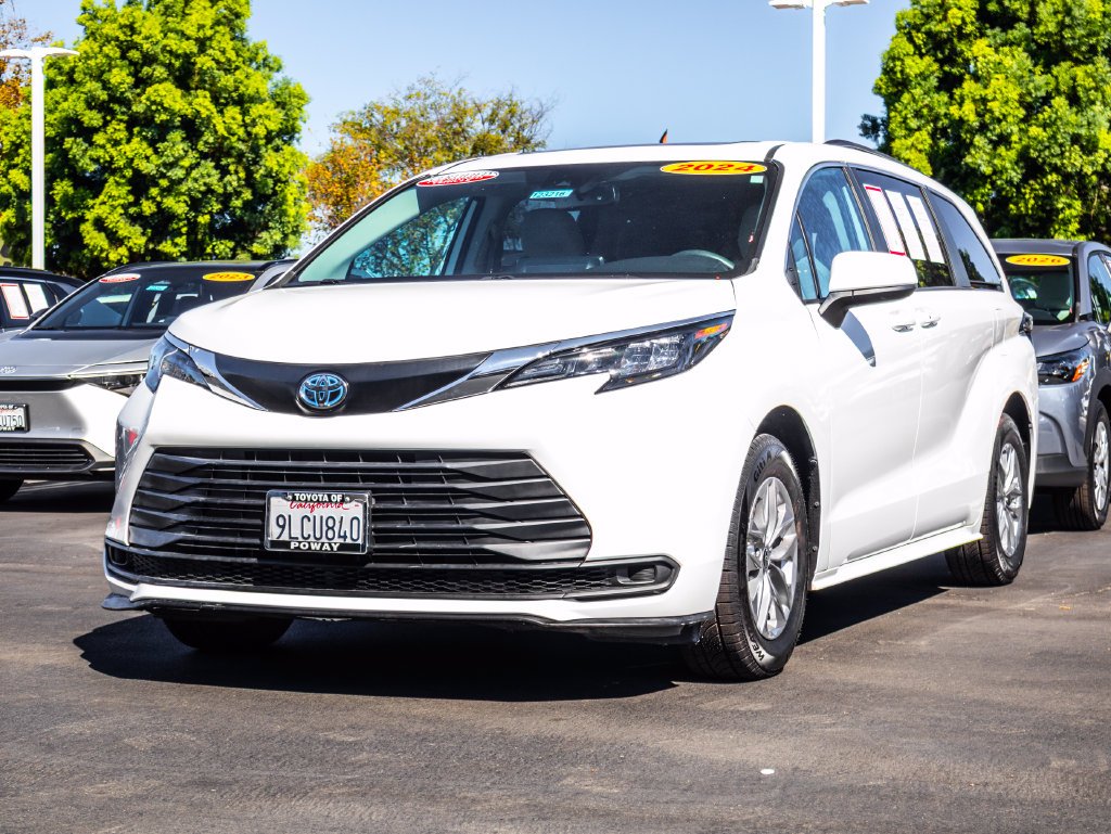 Certified Used 2024 White Toyota LE image 4