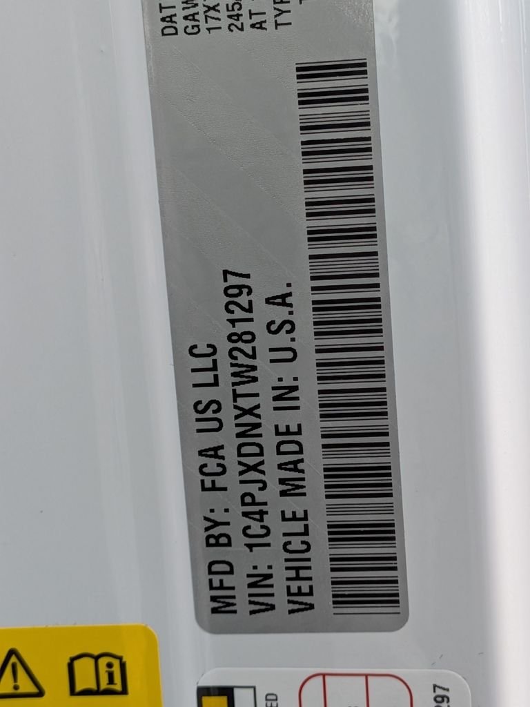 New 2026 Bright White Clear-Coat Exterior Paint Jeep 85th Anniversary Edition image 31