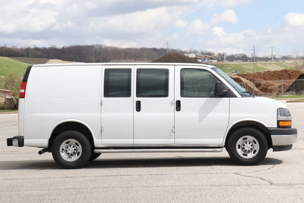 Used 2024 White Chevrolet Work Van image 9
