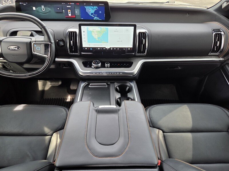 Used 2025 White Metallic FORD TREMOR 4X4 image 17