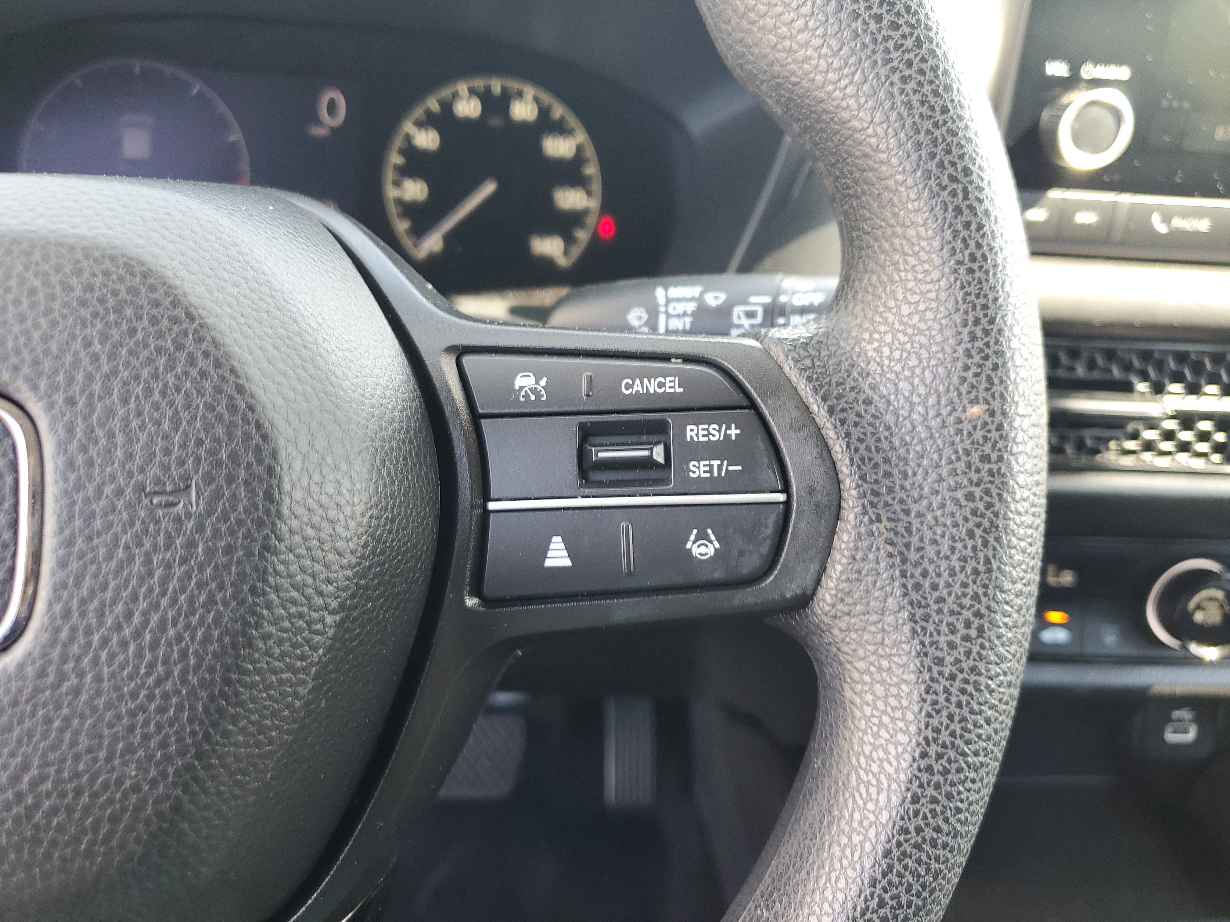 Used 2023  Honda LX image 27