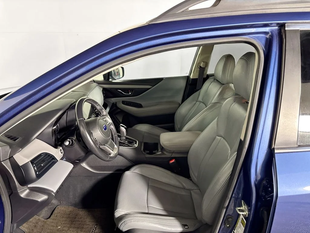 Used 2020 Blue Subaru Premium image 11