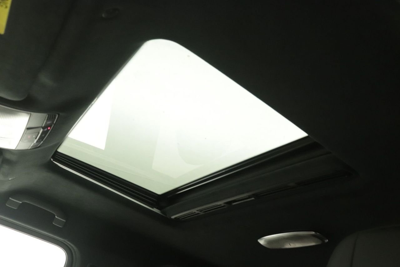 2025 Mercedes-Benz G-Class G580 - Photo 14