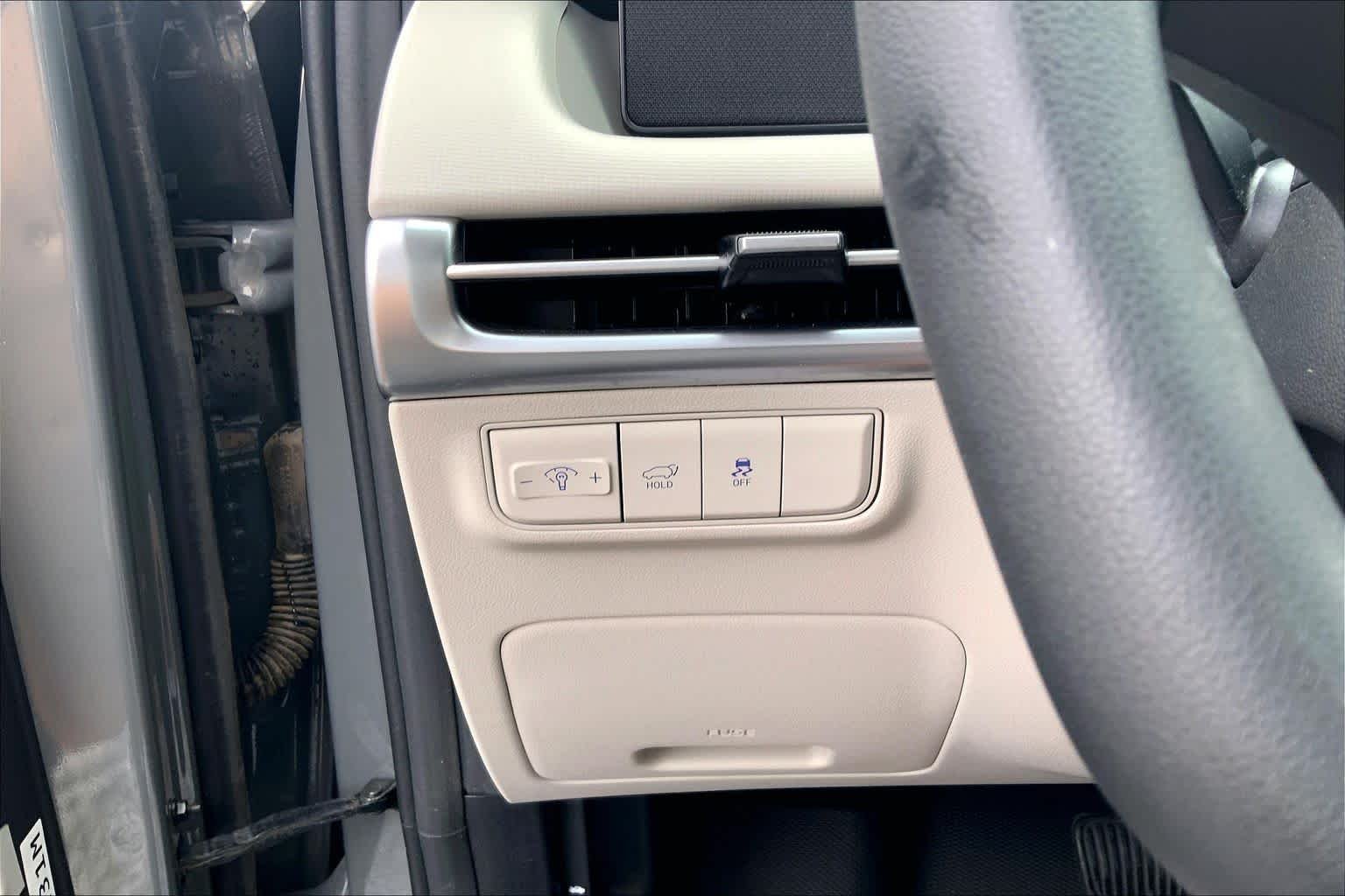2025 Hyundai Tucson SEL - Photo 36