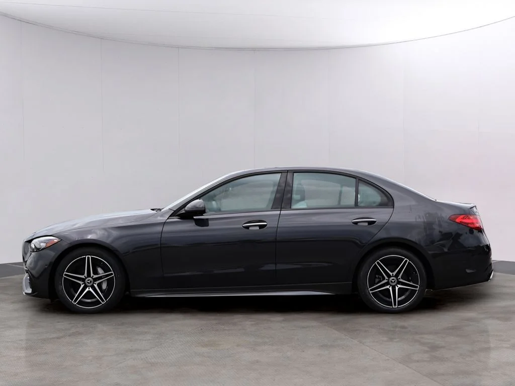 Used 2024 Graphite Gray Mercedes-Benz C 300 image 4