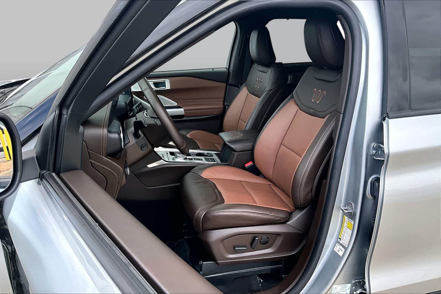 Used 2023 Iconic Silver Metallic Ford King Ranch image 8