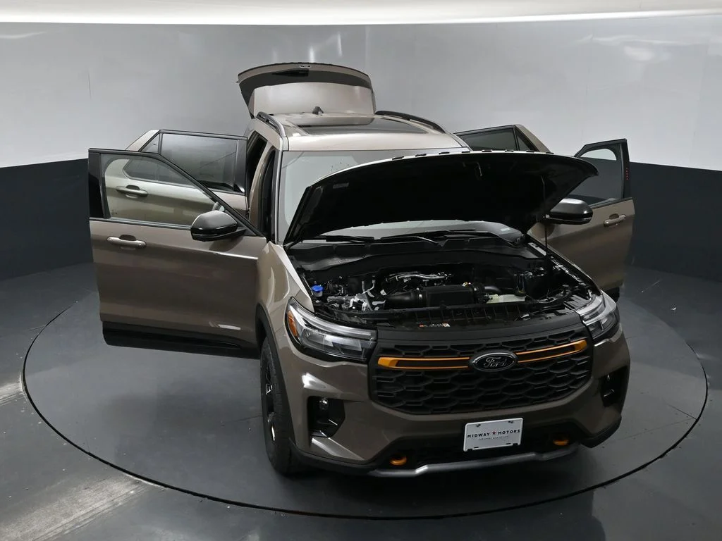 New 2026 Gray Ford Tremor image 42