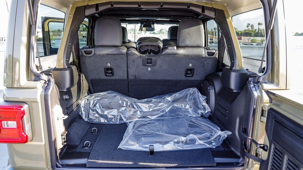 New 2026 41 Jeep Sahara image 31