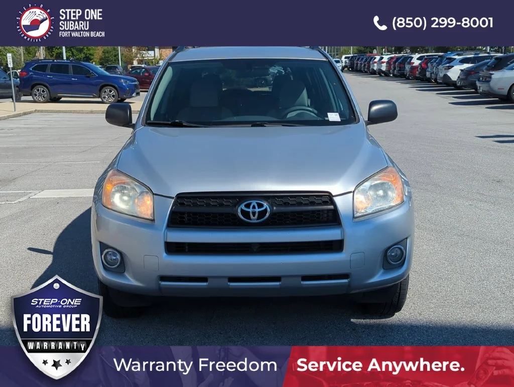 Used 2012 Silver Toyota Base image 10