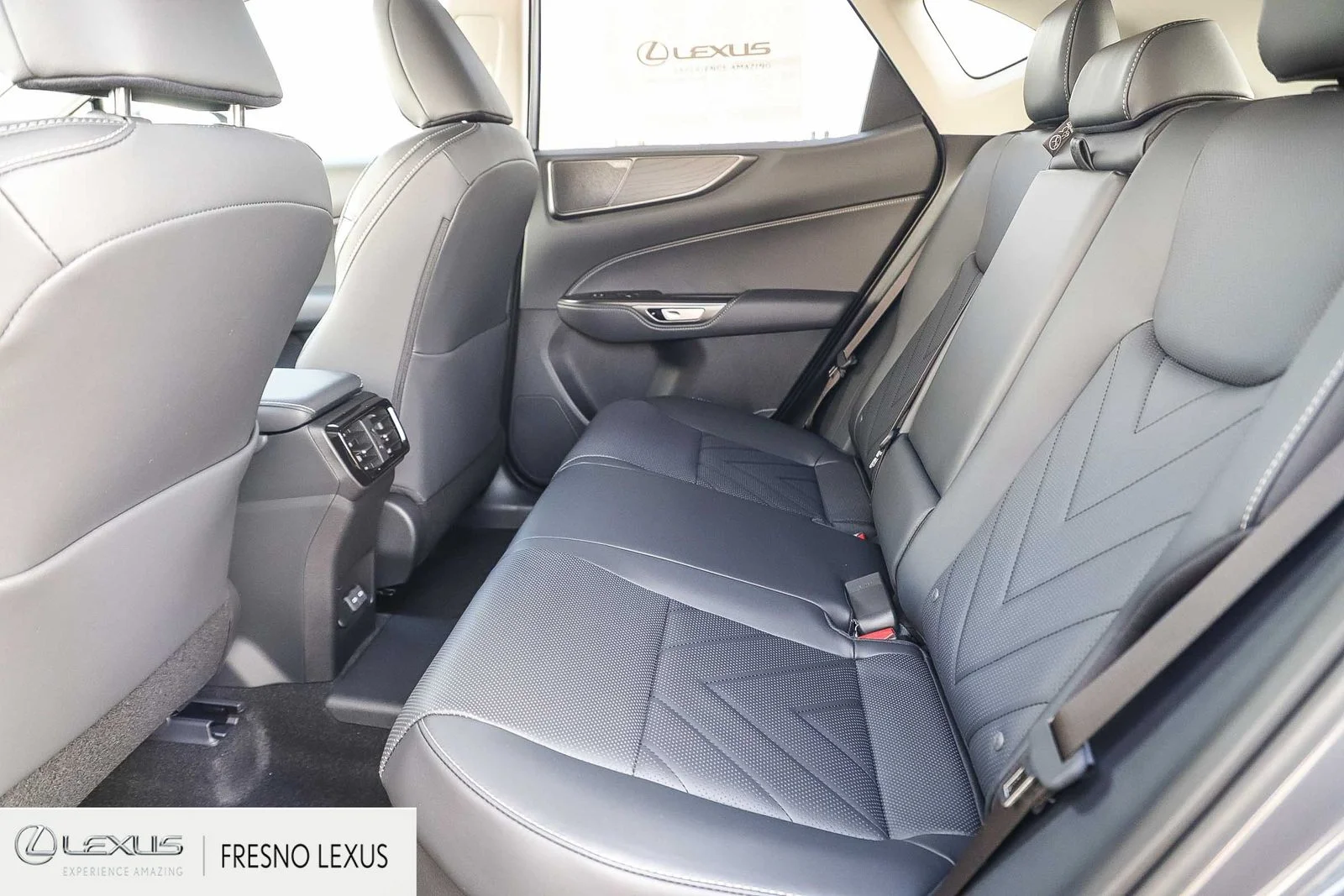 2026 Lexus NX 450h+ Luxury - Photo 23
