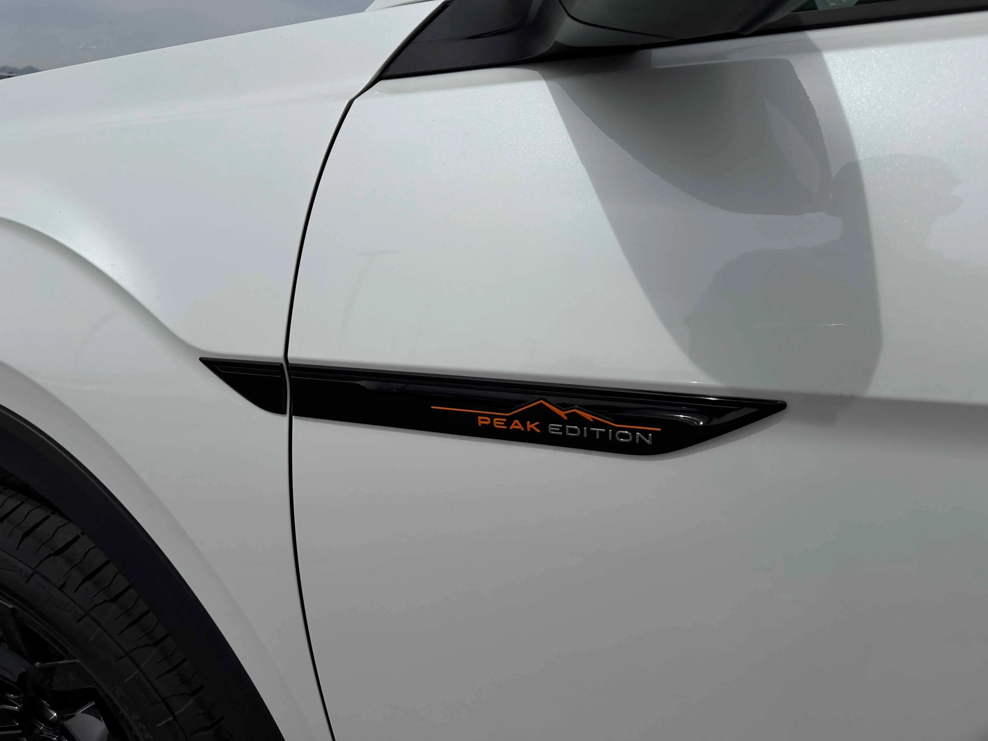 New 2026 Pearl Volkswagen 2.0T Peak Edition image 14