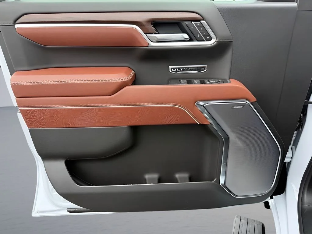 New 2026 Glacier White Tricoat GMC Denali Ultimate image 30